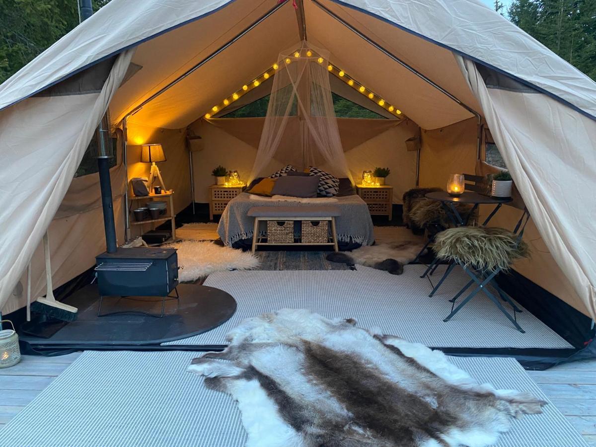 Glamping Tent With Amazing View In The Forest Torsby Eksteriør billede
